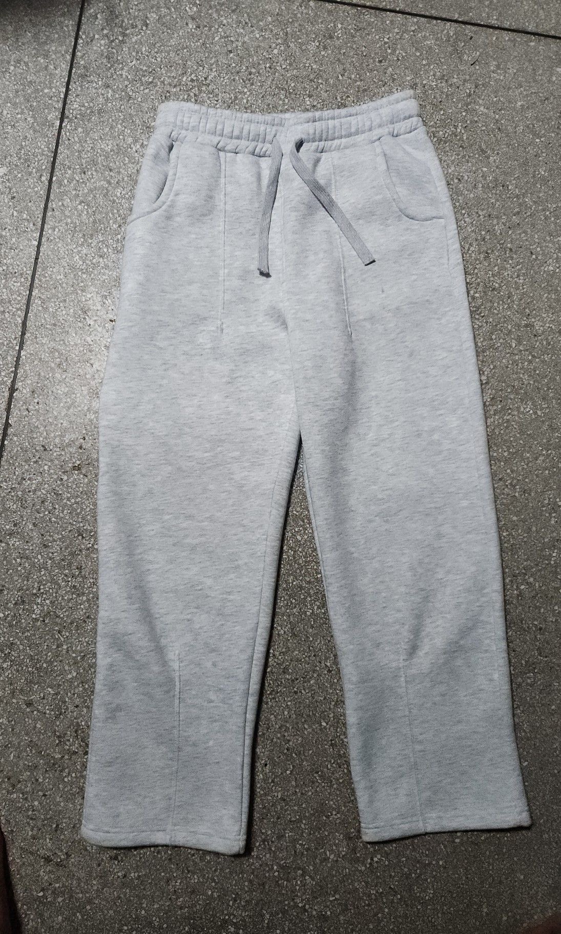 Jogging — MLM_SHOP — Modern Lifestyle Mall